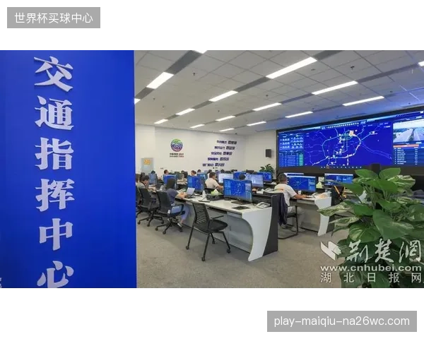 大量资金投入于场馆的硬件升级，但与之配套的高质量、多视角内容制作能力却严重滞后